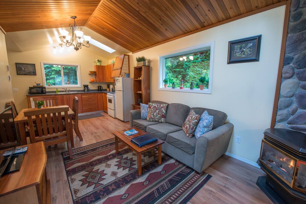 Open concept living/dining