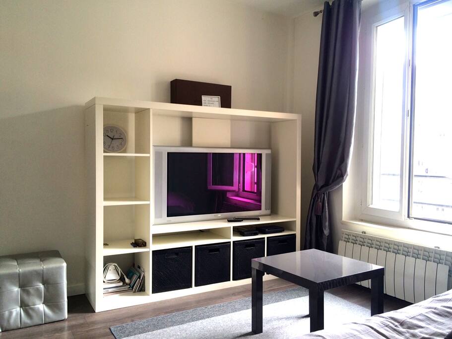 ETAGERE TV BAC RANGEMENT