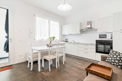 Spa and relax lovely apartment! x4
