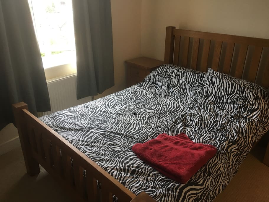 Double Bedroom with High Quality Double Bed