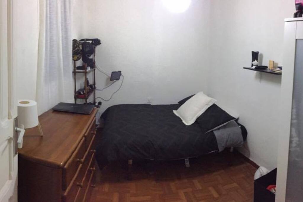 Dormitorio 1 cama doble