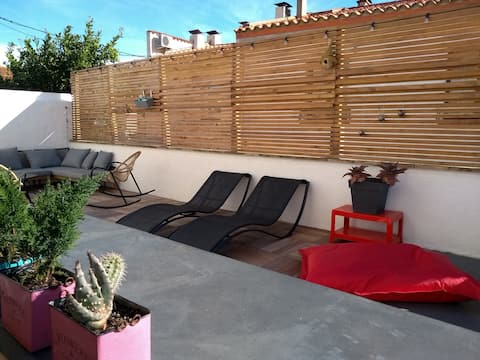 Comfortable air-conditioned apartment with terrace