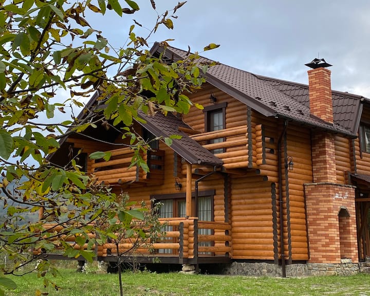House near the foot of the mountain with a great view/ №2