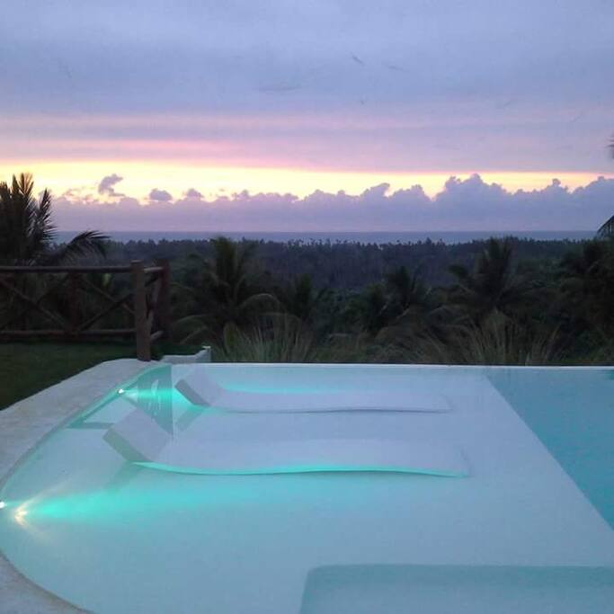Piscina infinity