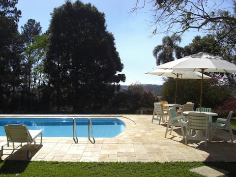 Country House. Swimming pool, BBQ, Fireplace.
