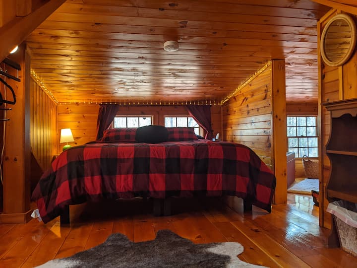 The cozy king size bed