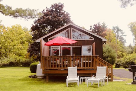 Dreamcatcher Cottage | Mtn View, Mins to Tinker St