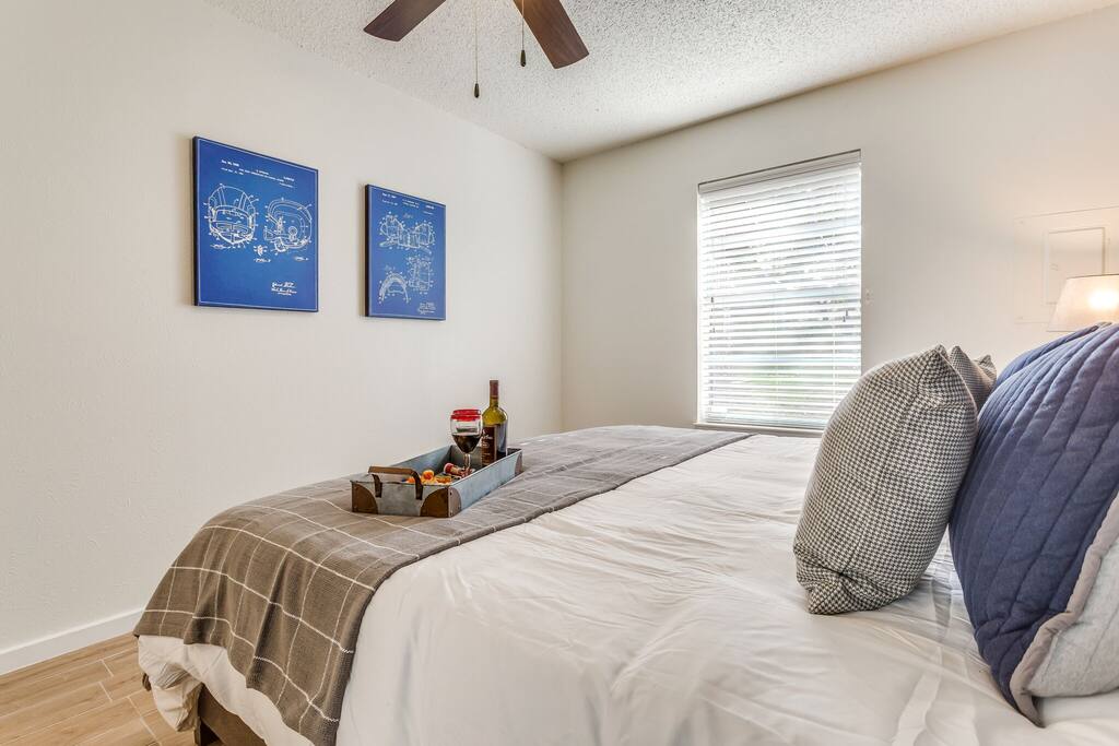 King Bedroom