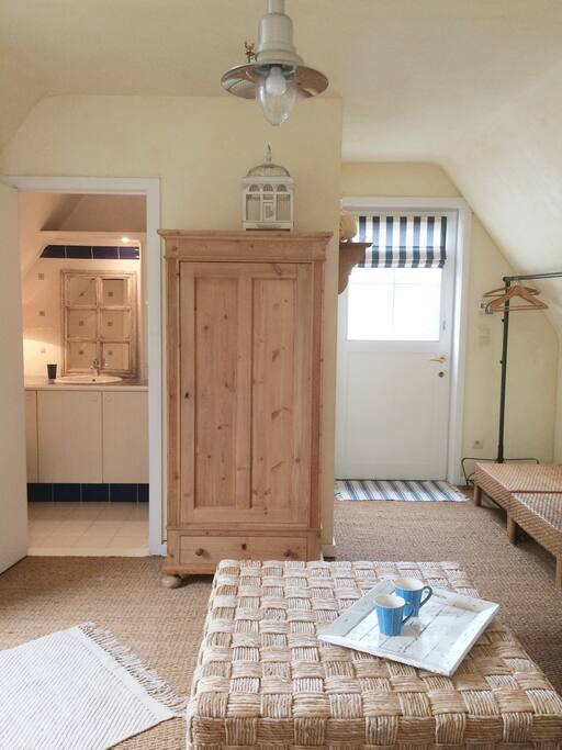 Cottage studio