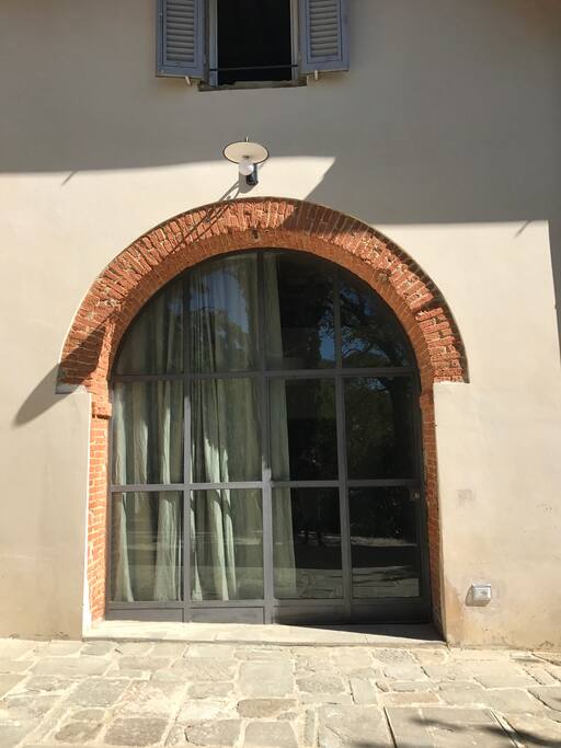 Ingresso dell'appartamento Glicine dall'esterno