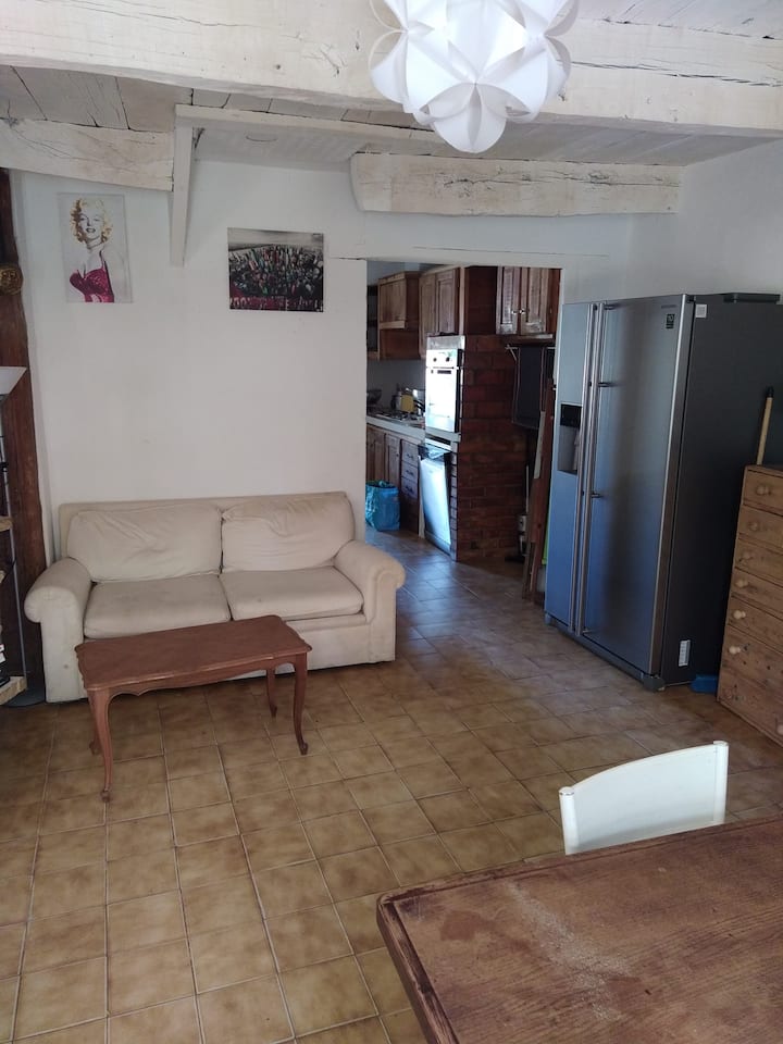 Maison Avec Piscine Et Jacuzzi A La Campagne - Banon