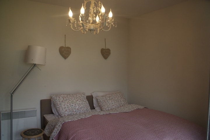 Slaapkamer 1 met boxspring