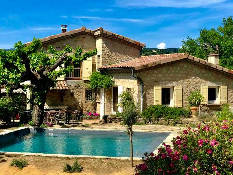 ARDECHE, Charming Mas,Pool, Clim&Wifi