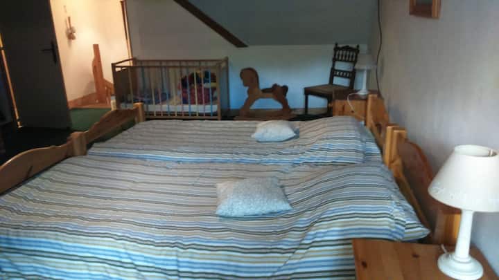 חדר שינה(1) עם 2 מיטות