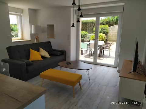 Top performing Airbnb: "Chez Denise" Gîte in Saint Pol De Léon