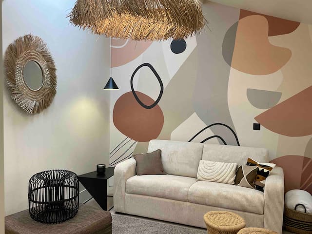 LUX REAL ESTATE INTERNATIONAL, managed Airbnb listing 3