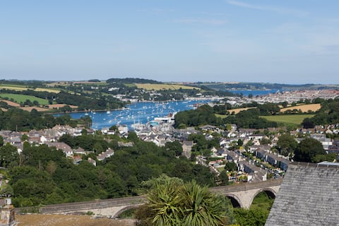 Stunning Sea Views - Large House & Annexe