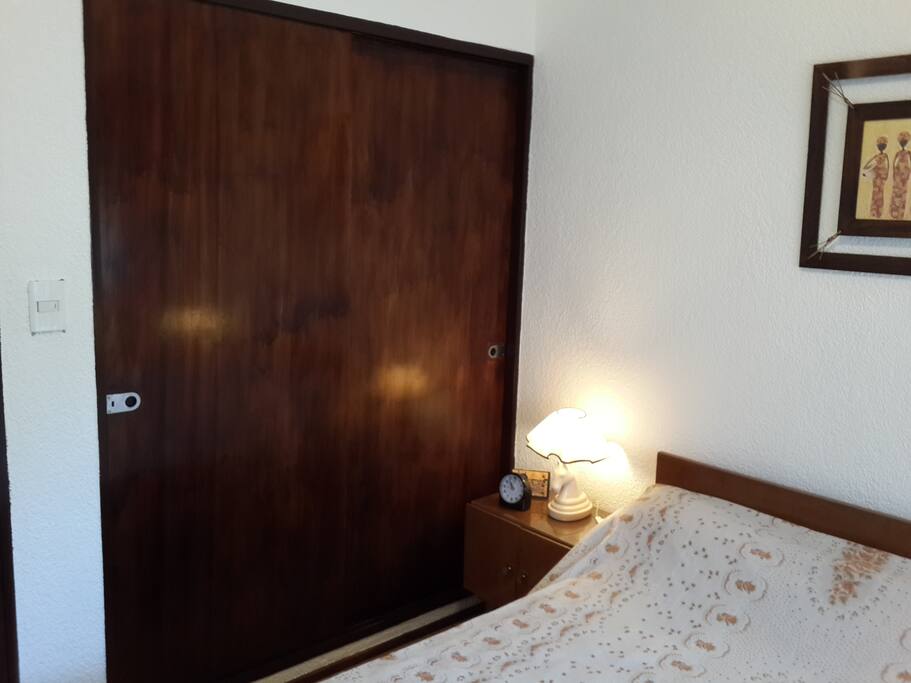 Dormitorio principal - Amplio placard