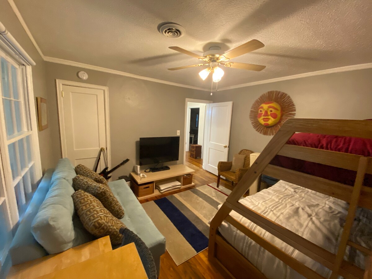 Srednja spavaća soba 1 - 2