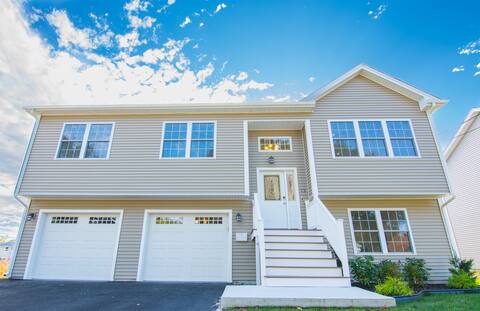 Raised Ranch Retreat: Modern 3 BR/3 Bath w/ Office