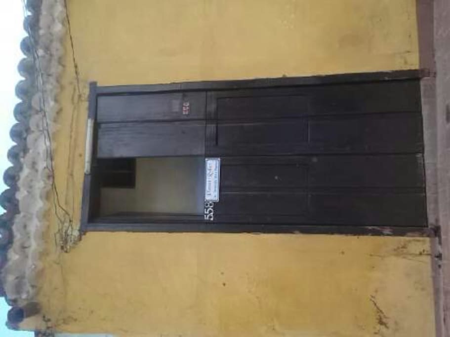 Portada de la casa