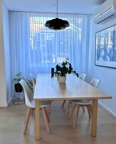 Modern 3brm Garden Apartment 10min Walk to Beach gallery image 4