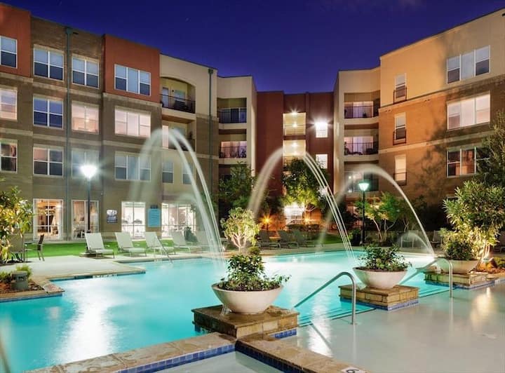 Amazing 1 Bedroom In Midtown! - Dallas, TX
