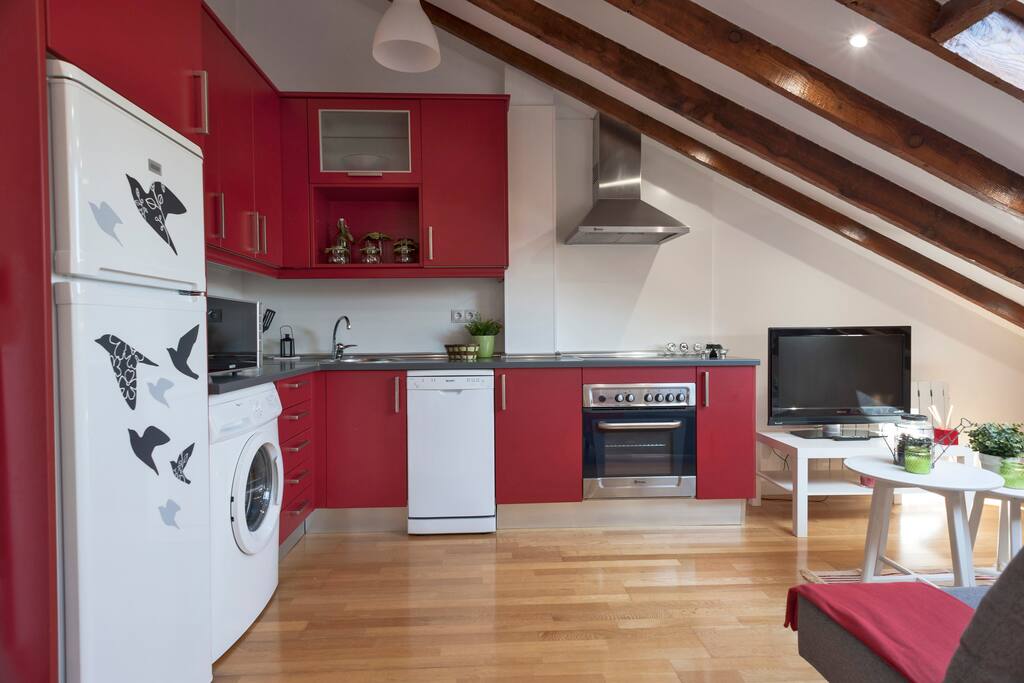 complete kitchen