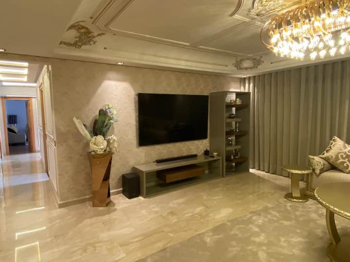 3 Bedroom Vacation Home with Free Parking Vacation homes for