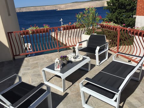 Vila Mila Apartment on the Coast