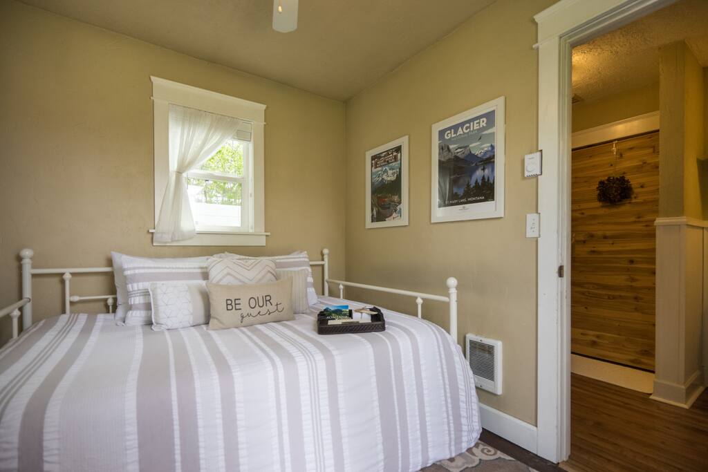 Welcome to your Montana-themed home away from home! Get some of your best sleep on our comfortable full daybed.