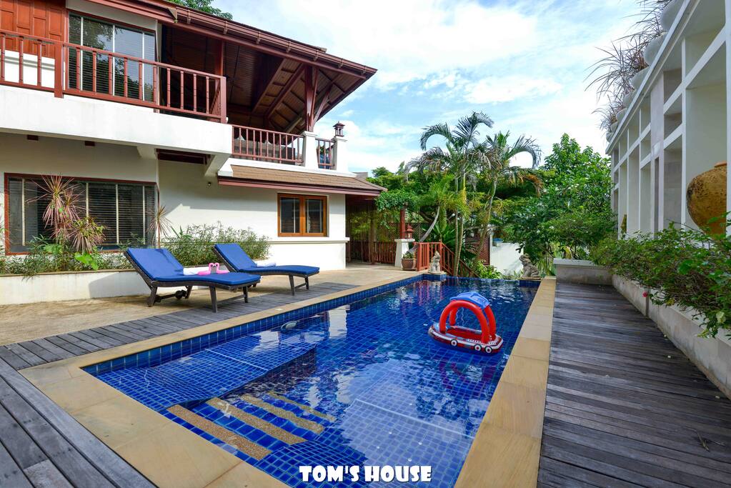 Private Swimming Pool
私人泳池