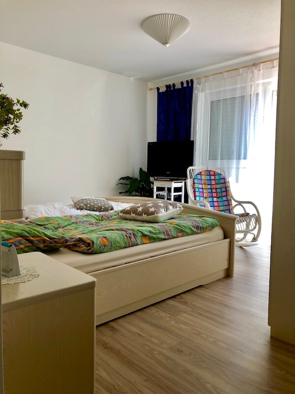 Desde el dormitorio directamente a la terraza del jardín.