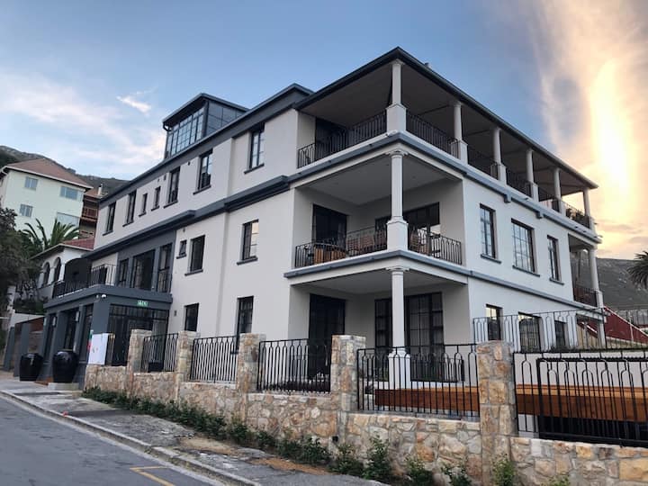 Kalk Bay Vacation Rentals & Homes Kalk Bay, Cape Town, South Africa