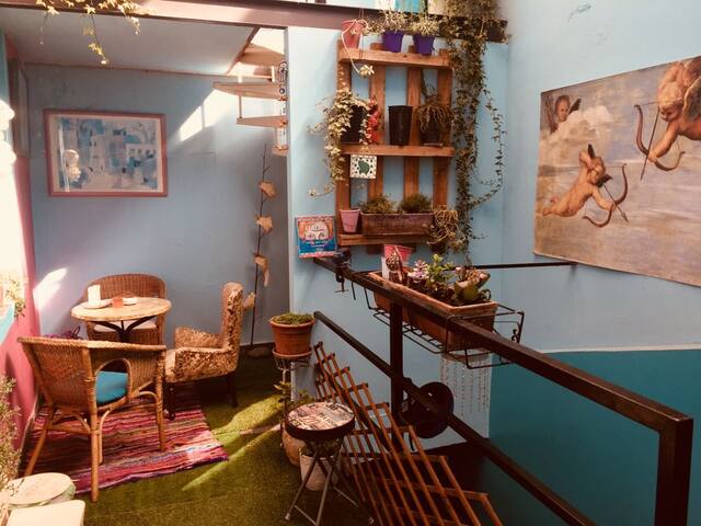 Affascinante loft zona navigli gallery image 2