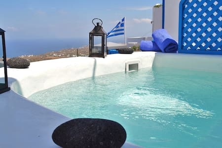 Kalo villa, Jacuzzi, Direct sea view