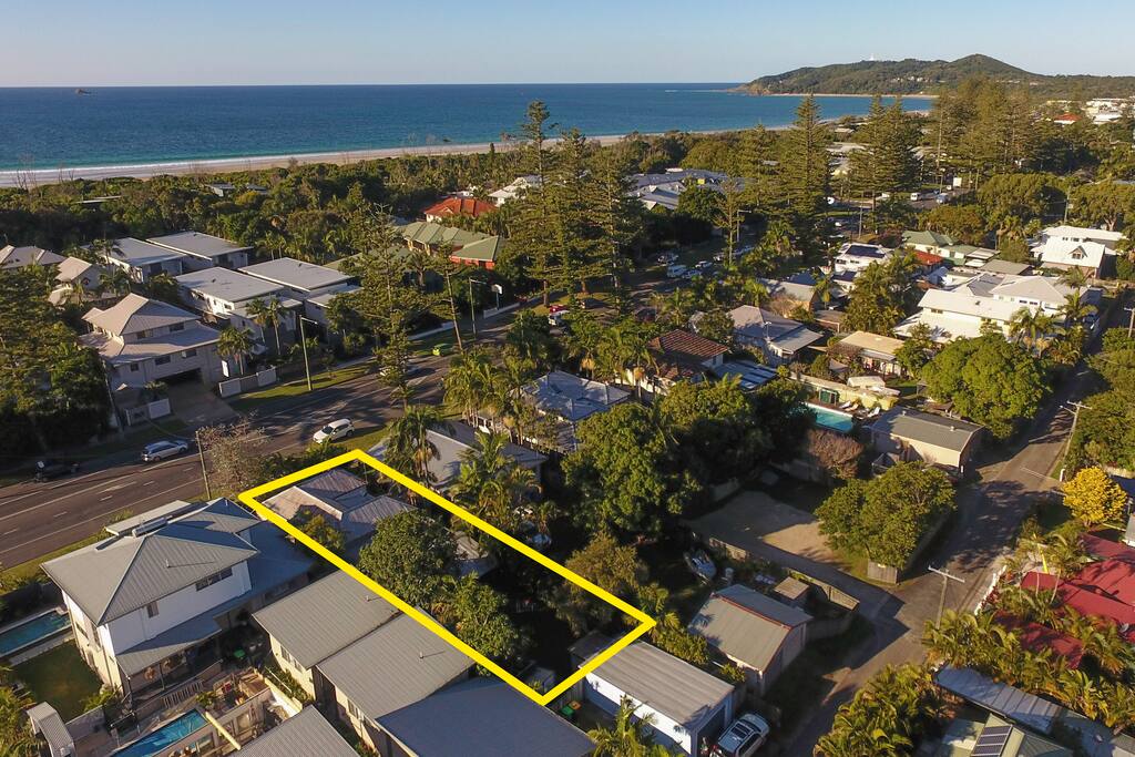 It is nice to have a yard, a garden and a lawn this close to town in privacy.