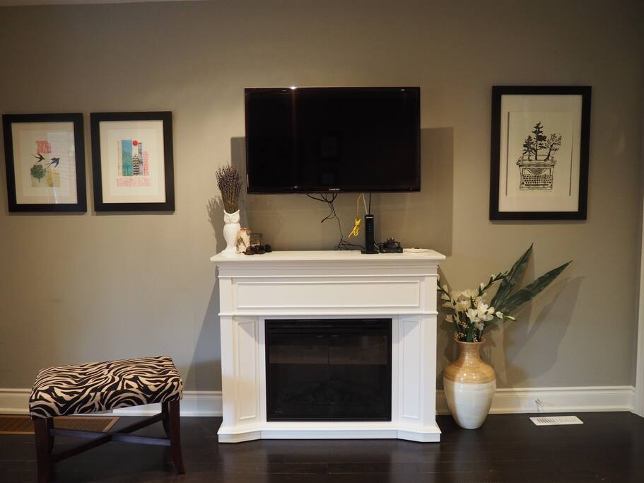 full cable package (2 operational TVs in the house)
