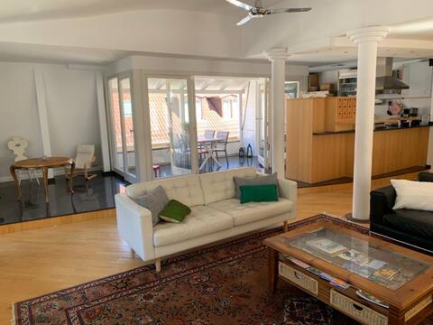 4 Bedroom Luxury Loft River View - Best Location