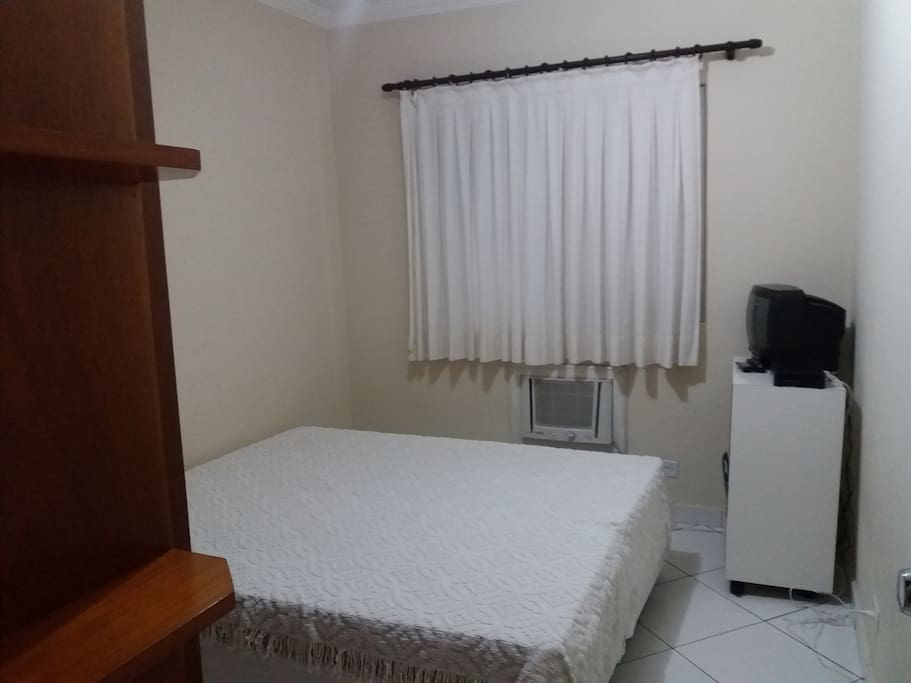 Quarto com duas camas