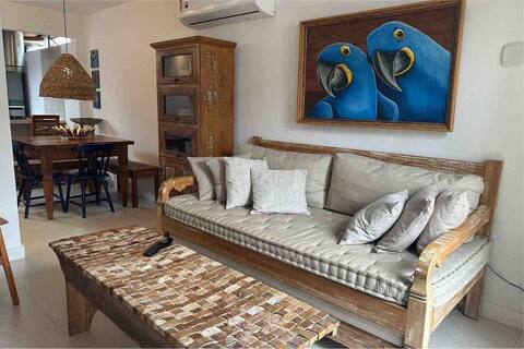 Charming house in condominium in Enseada Azul