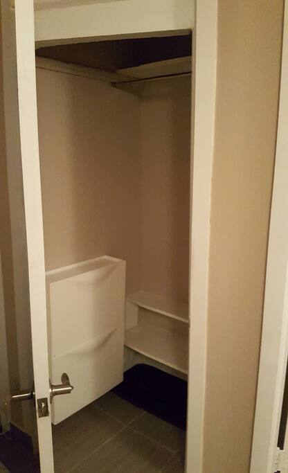 Entrance closet