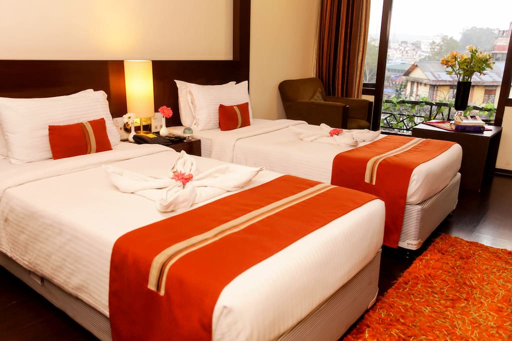 Premiere Room
