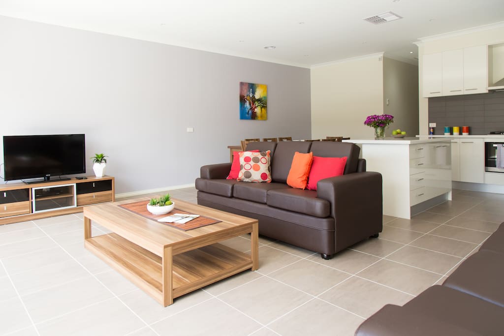 Open Plan Living/Dining/Kitchen