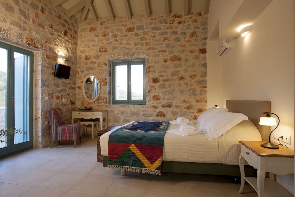 All studios are located on the first floor and have a stone balcony for guests to enjoy the stunning view,