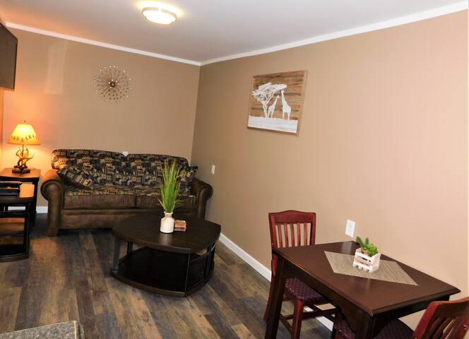 Perfect location in Olympic Village (1)