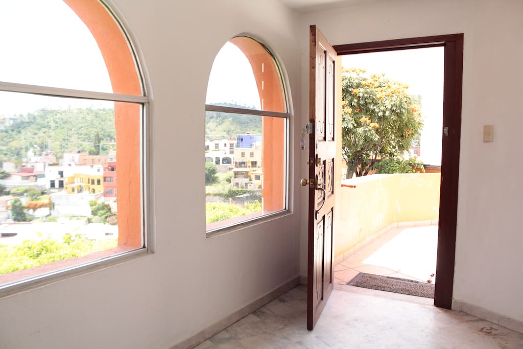 Entrada a la casa
