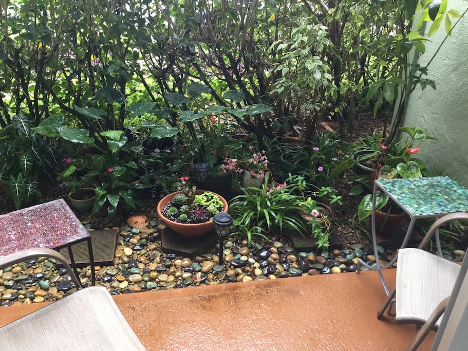 Private Lanai with mini-garden