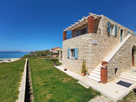 NEW HOUSE  NEAR THE BEACH WITH STUNNING  SEA VIEW