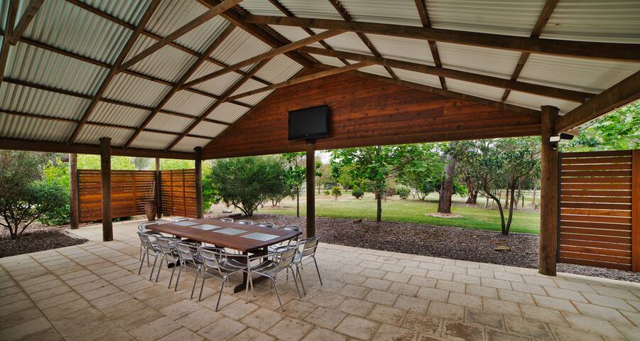 Popeye’s Patch Pet Friendly gallery image 2